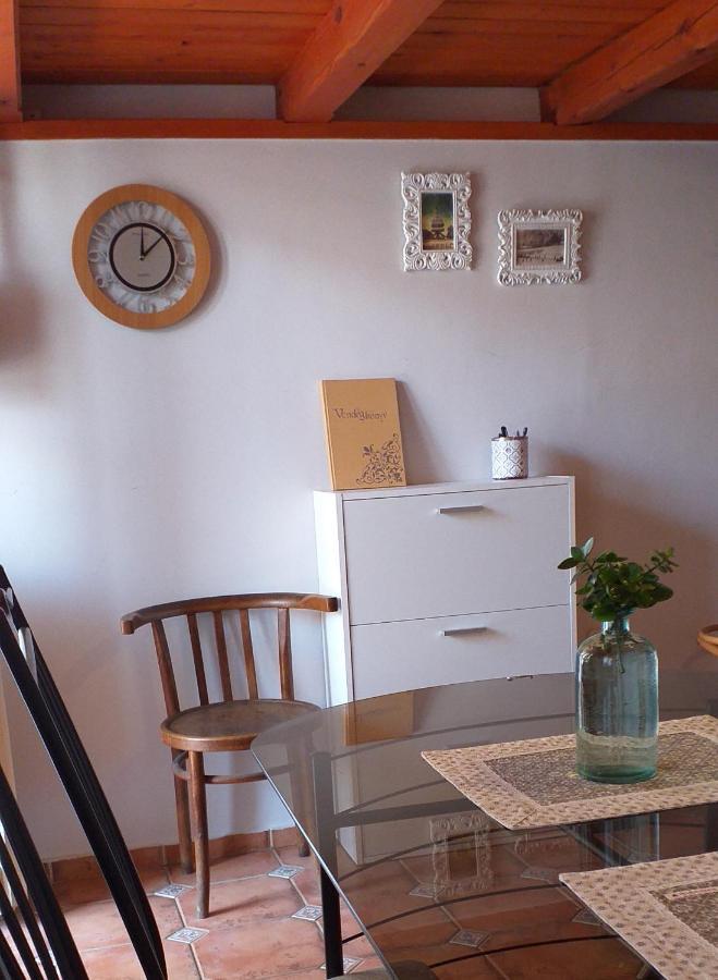 Belvarosi Vintage Apartman A Setaloutcan Miskolc Luaran gambar